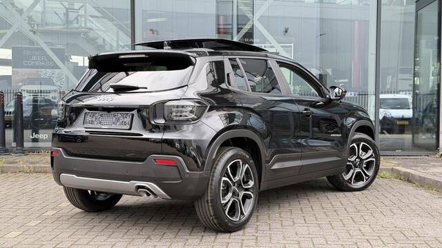 Jeep Avenger 1.2 e-Hybrid Summit | Pano dak | Massage | Vol leder