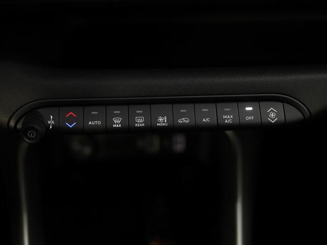Jeep Avenger 1.2 Longitude | Camera | Apple Carpaly & Android Auto | Electrische Achterklep