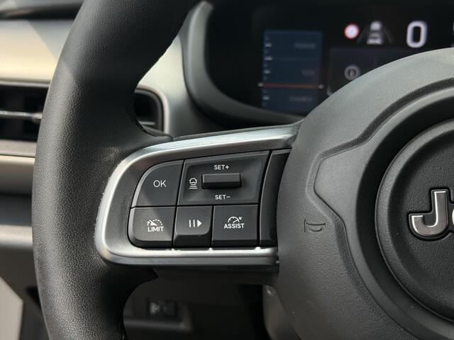 Jeep Avenger Summit 54 kWh l Apple Carplay l Camera l Adaptive Cruise l LED