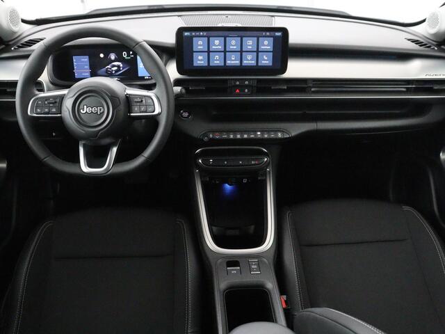 Jeep Avenger Longitude 54 kWh | SOH 97,5% | Adaptive cruise | Carplay | Camera | Full LED | Climate control | Parkeerhulp | Bluetooth | Side Assist | Digital Cockpit