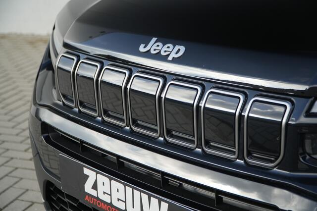 Jeep Avenger 1.2 e-Hybrid Summit | Pano | Navi | JBL | Camera | Winter | 18"