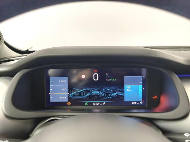 Jeep Avenger Summit 54 kWh | Apple CarPlay / Android Auto | Camera | Climate Control | Adaptive Cruise Control |
