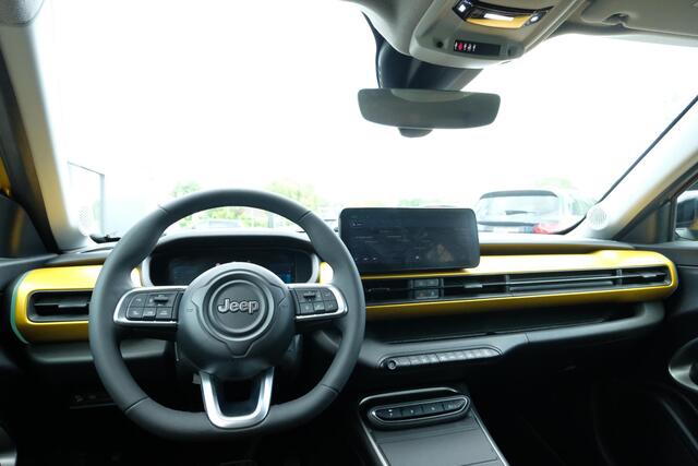 Jeep Avenger 1st Edition 54 kWh 165 PK | 54 KWH | CarPlay | Navigatie | LED verlichting | Lichtmetalen velgen | Two - Tone | Elektrische klep |