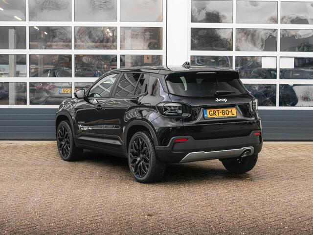 Jeep Avenger 1.2 e-Hybrid Summit | Infotainment Pack | Schuif/Kanteldak | Leder&Winter Pack | 19" Brute velgen