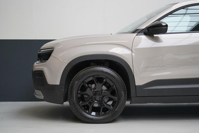 Jeep Avenger 1.2 Longitude | Navigatie | Climate control | Adapt. cruise | Stuurverwarming