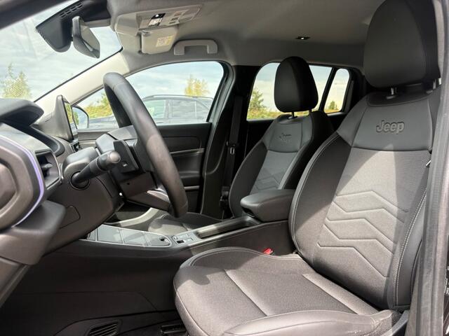 Jeep Avenger 1.2e-HYBRID AUT. SUMMIT HALF-LEER LED NAVI CAMERA CARPLAY SFEERVERLICHTING AIRCO LMV PDC