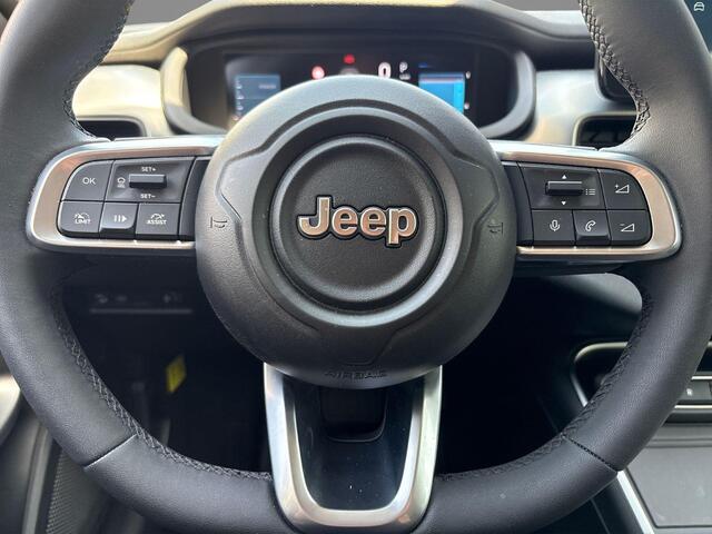 Jeep Avenger Summit 54 kWh | Navigatie | Camera | Stoelverwarming | Contrasterend dak | LMV 18"|