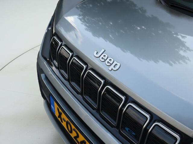 Jeep Avenger Black Edition 54 kWh SOH 96,7% | Clima | Cruise | Apple Carplay/Navi | PDC + 360 camera |