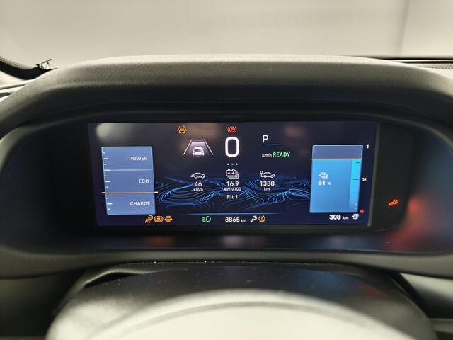 Jeep Avenger Summit 54 kWh | Apple Carplay / Android Auto | Camera | Climate Control | Lichtmetalen Velgen 18" |