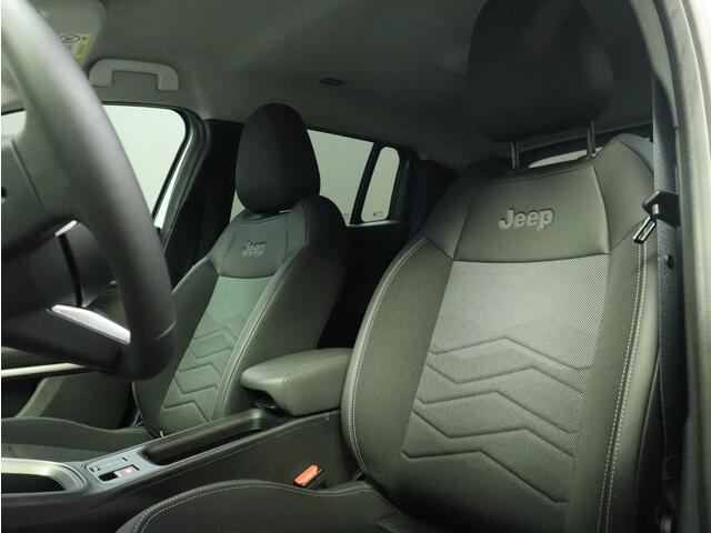Jeep Avenger Altitude 54 kWh