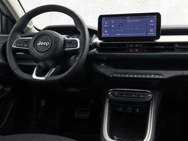 Jeep Avenger 1.2 e-Hybrid Altitude Sport Automaat (VIRTUAL COCKPIT, APPLE CARPLAY, GROOT NAVI, 360 CAMERA, SPORTSTOELEN, KEYLESS, ADAPTIVE CRUISE, NIEUWSTAAT)