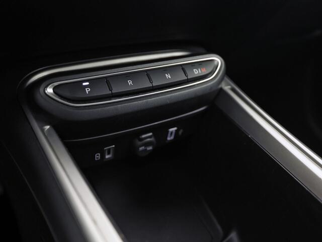 Jeep Avenger 1.2 e-Hybrid Altitude Sport Automaat (VIRTUAL COCKPIT, APPLE CARPLAY, GROOT NAVI, 360 CAMERA, SPORTSTOELEN, KEYLESS, ADAPTIVE CRUISE, NIEUWSTAAT)