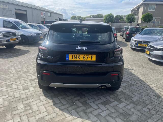 Jeep Avenger 1.2 Longitude navi apple play lm velg leder camera