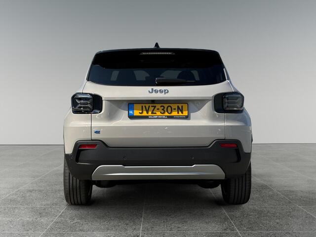 Jeep Avenger Summit EV 54kWh 156pk | 8 JAAR GARANTIE! | SCHUIF/KANTELDAK | WARMTEPOMP | ELEKTR. A.KLEP | STOELVERW. | ADAPTIVE CRUISE | NAVI | CLIMA | APPLE CARPLAY / ANDROID AUTO |