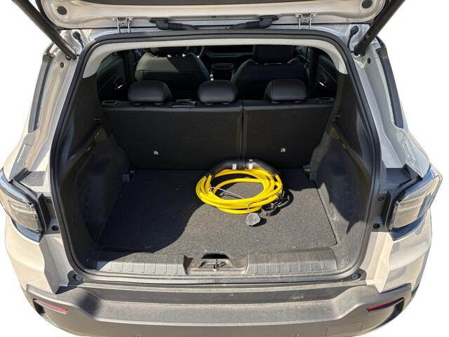 Jeep Avenger Summit EV 54kWh 156pk | 8 JAAR GARANTIE! | SCHUIF/KANTELDAK | WARMTEPOMP | ELEKTR. A.KLEP | STOELVERW. | ADAPTIVE CRUISE | NAVI | CLIMA | APPLE CARPLAY / ANDROID AUTO |