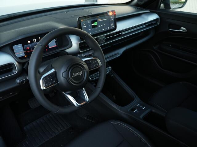 Jeep Avenger 1.2 e-Hybrid Black Edition | Winter | Navi | Carplay