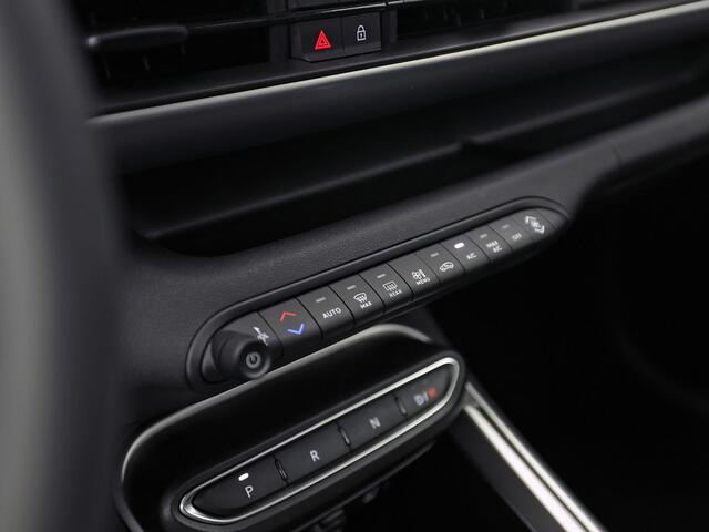 Jeep Avenger 1.2 e-Hybrid Altitude Automaat (VIRTUAL COCKPIT, APPLE CARPLAY, GROOT NAVI, 360 CAMERA, SPORTSTOELEN, KEYLESS, ADAPTIVE CRUISE, NIEUWSTAAT)
