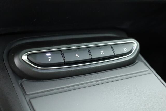 Jeep Avenger 1.2 e-Hybrid Black Edition | Rijklaar! | Pano | JBL Audio | Adapt. Cruise | Camera | 17'' | Stoelverw. | Elek. Achterklep