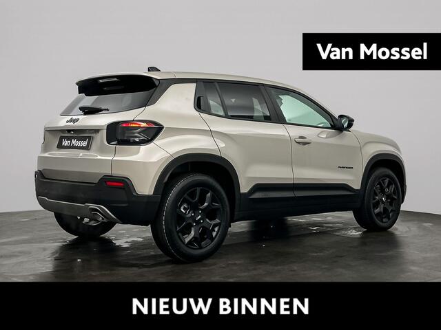Jeep Avenger 1.2 e-Hybrid Black Edition | Camera | Sensoren V+A | Elektrische Kofferklep | JBL | Stoelverwarming | Navi | Cruise Control Adaptief | Tot 8 jaar speciale garantie!