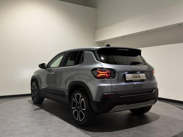 Jeep Avenger Altitude 54 kWh | Warmtepomp | Keyless | Stoelen verwarmd | LED
