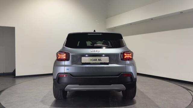 Jeep Avenger Altitude 54 kWh | Warmtepomp | Keyless | Stoelen verwarmd | LED