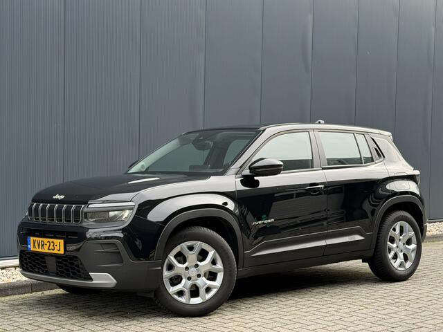 Jeep Avenger 1.2 Altitude | Winterpakket | Camera | Apple/Android CarPlay | JBL audio | Electrische kofferklep | Meer foto's volgen!