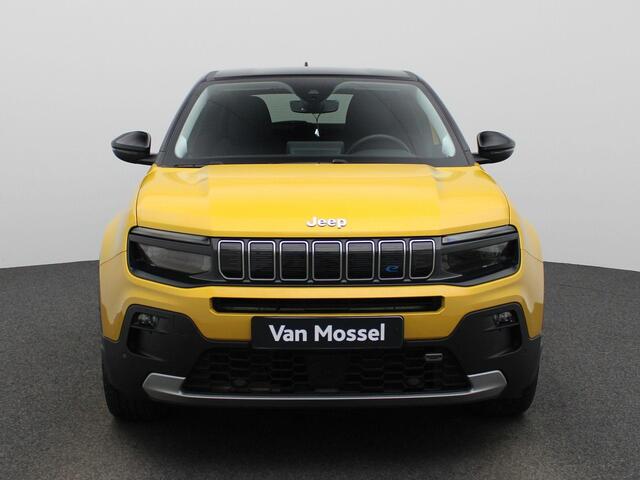Jeep Avenger Altitude 54 kWh | Start Stop | 360 Graden camera | parkeer sensoren voor en achter | Cruise Control