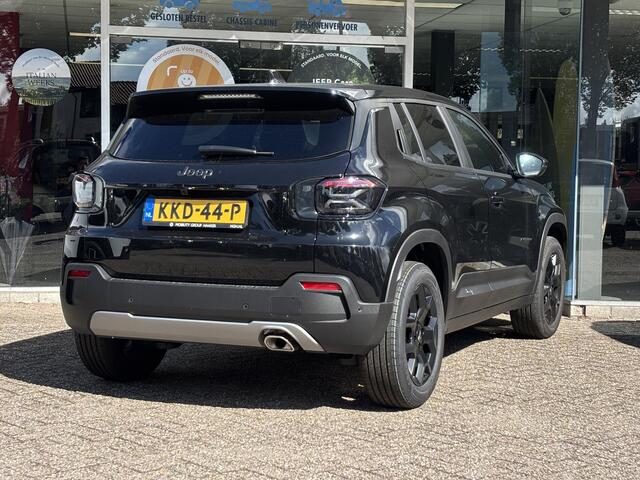Jeep Avenger 1.2 e-Hybrid Black Edition | Apple-Android | Parkeercamera | Cruise Control