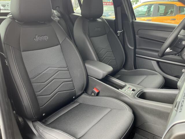 Jeep Avenger Black Edition 54 kWh | Apple-Android | Adaptive Cruisecontrol | Handsfree achterklep