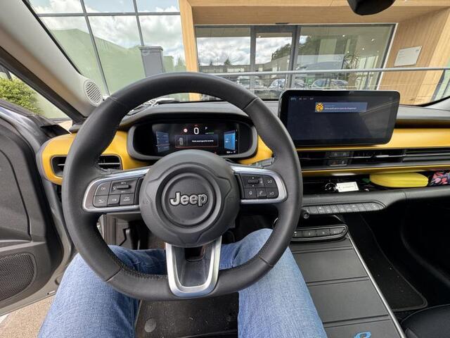 Jeep Avenger 1ST EDITION 54 kWh Dodehoeksensoren | Elek. achterklep | Draadloze lader – foto 7
