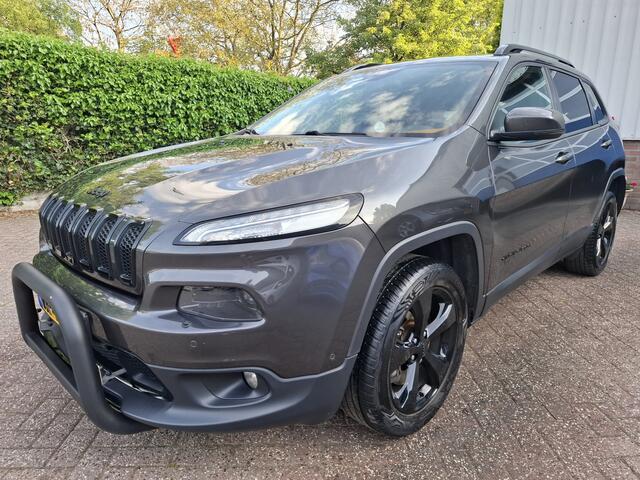 Jeep CHEROKEE VAN 2.2 GRIJS KENTEKEN LEER/XENON/NAVI/PDC 200PK