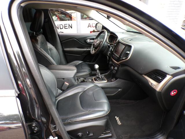 Jeep CHEROKEE 2.0 Longtitude TOP STAAT EN VEEL EXTRA'S!