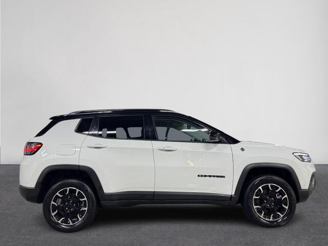 Jeep COMPASS 4xe 240 Plug-in Hybrid Electric Trailhawk | Camera | ACC | Carplay | Cruise | LM velgen | ( Vestiging - Nieuwegein )
