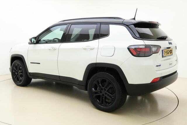 Jeep COMPASS 4xe 190 Plug-in Hybrid Electric Night Eagle | Automaat | Navigatie | Camera | Keyless | Zwart dak | Lichtmetalen velgen Black | Dakrails