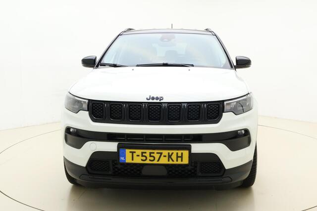 Jeep COMPASS 4xe 190 Plug-in Hybrid Electric Night Eagle | Automaat | Navigatie | Camera | Keyless | Zwart dak | Lichtmetalen velgen Black | Dakrails