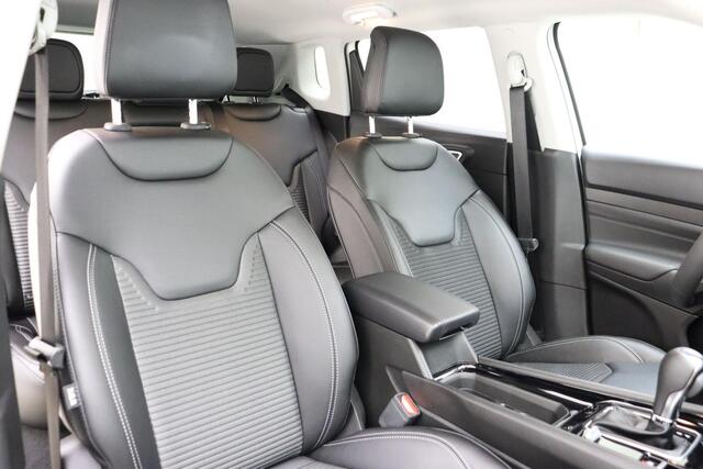 Jeep COMPASS 4xe 190 Plug-in Hybrid Electric Night Eagle | Automaat | Navigatie | Camera | Keyless | Zwart dak | Lichtmetalen velgen Black | Dakrails