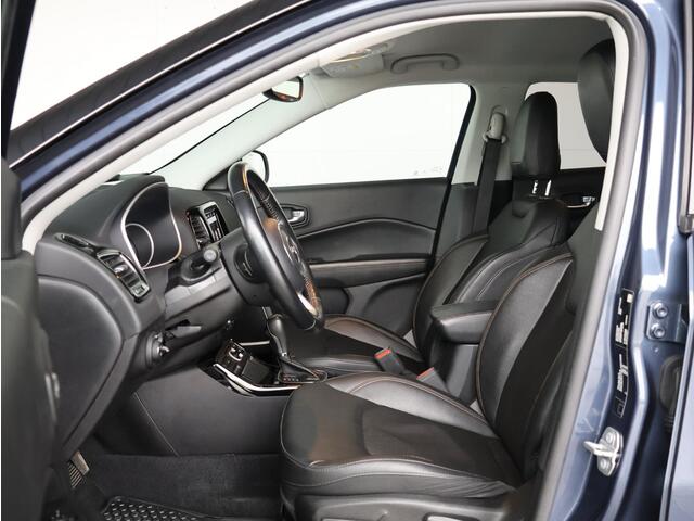 Jeep COMPASS 1.3T Limited | Xenon | Navigatie | Stoelverwarming |