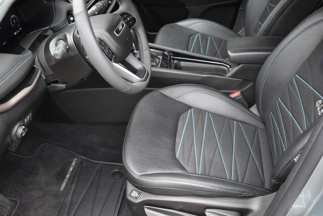 Jeep COMPASS 1.5T e-Hybrid Upland Automaat / Rondom camera's / Keyless / 19" LM / Adap. Cruise / Navi / Alpine Audio