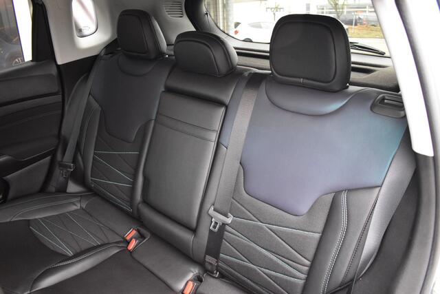 Jeep COMPASS 1.5T e-Hybrid Upland Automaat / Rondom camera's / Keyless / 19" LM / Adap. Cruise / Navi / Alpine Audio