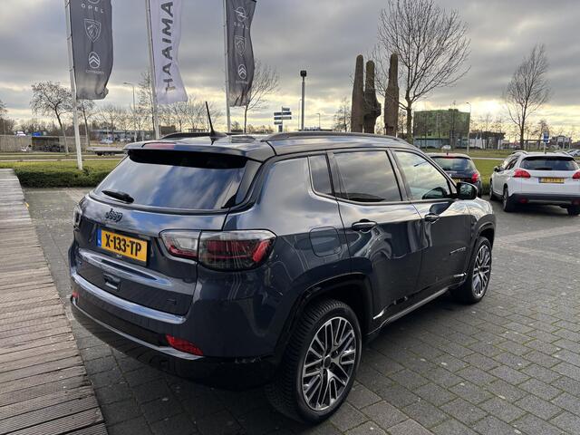 Jeep COMPASS 4xe 240 Plug-in Hybrid Electric Summit | Leder | Camera | Stoel/Stuur Verwarming | All Season Banden