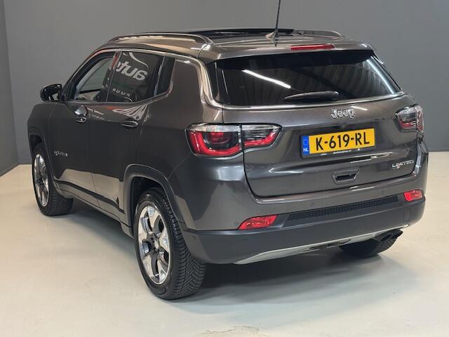 Jeep COMPASS 1.4 MultiAir 140pk Limited Panoramadak/schuif/kantel Afneembare trekhaak, stoelverwarming, apple carplay