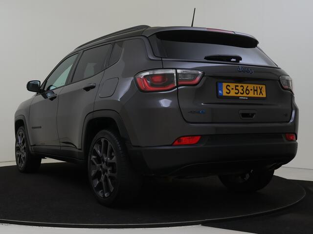 Jeep COMPASS 4xe 240 Plug-in Hybrid Electric S | Black Pack | 19'' Velgen | Leder interieur