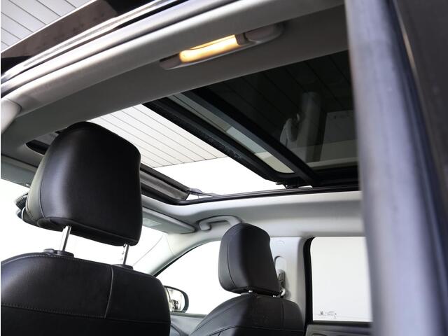 Jeep COMPASS 4xe 240 Plug-in Hybrid Electric S | Pano dak | Stoelventilatie | Full LED |