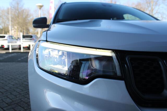 Jeep COMPASS 4xe 240PK Plug-in Hybrid S | NAVIGATIE 10,25 "TOUCHSCREEN | APPLE CARPLAY/ANDROID AUTO | ACHTERUITRIJ CAMERA | DAB+ RADIO | CLIMATE CONTROL | 19"GLOSS BLACK LICHTMETALEN VELGEN | ADAPTIVE / CRUISE CONTROL | DIGITAAL INSTRUMENTENPANEEL | LEDEREN BEKLEDING 