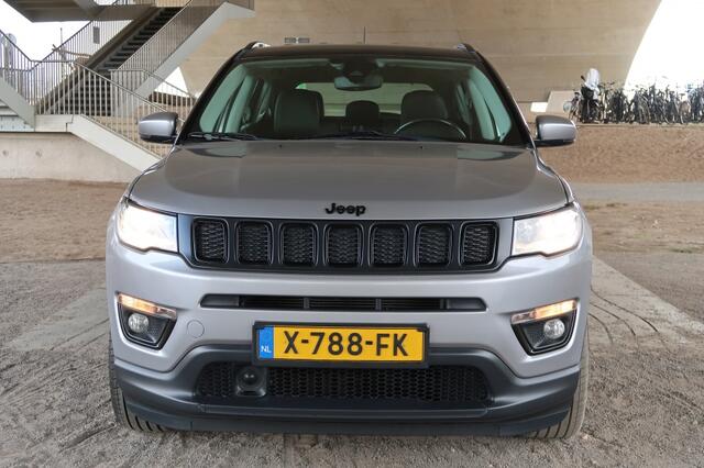 Jeep COMPASS 1.4 MultiAir 140 pk Night Eagle met mooie km-stand