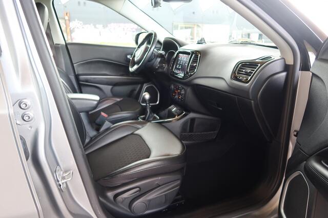 Jeep COMPASS 1.4 MultiAir 140 pk Night Eagle met mooie km-stand