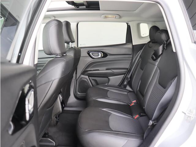 Jeep COMPASS 1.3T Limited | Pano-dak | ACC | Navi