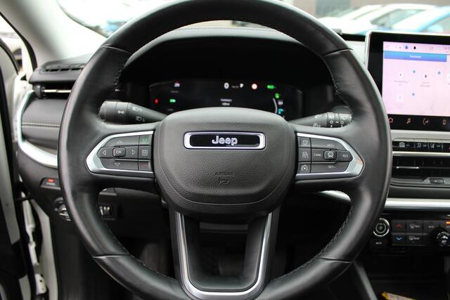 Jeep COMPASS 4xe 190 Plug-in Hybrid Electric Limited Lease Ed. 360-CAMERA CARPLAY PANO DAB HALFLEER 19"LMV ELEK.LAADKLEP 4WD NAVI GSM-LADER CRUISE CLIMA