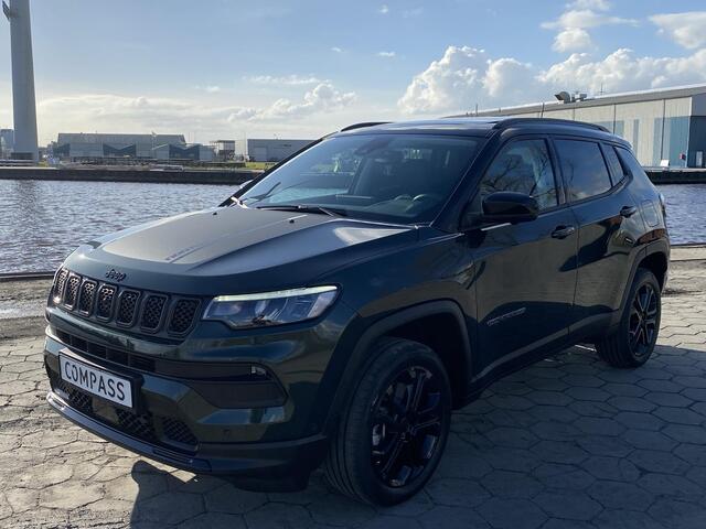 Jeep COMPASS 4xe 240 Plug-in Hybrid Electric North Star | Schuif-/kanteldak | Achteruitrijcamera | Dodehoek detectie | Elektr. achterklep | Navi