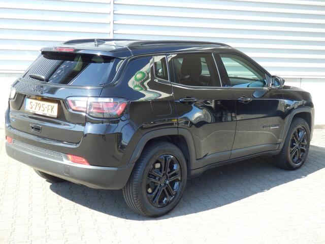 Jeep COMPASS 4xe 240 Hybride | Upland | leder | Navi | 18" |